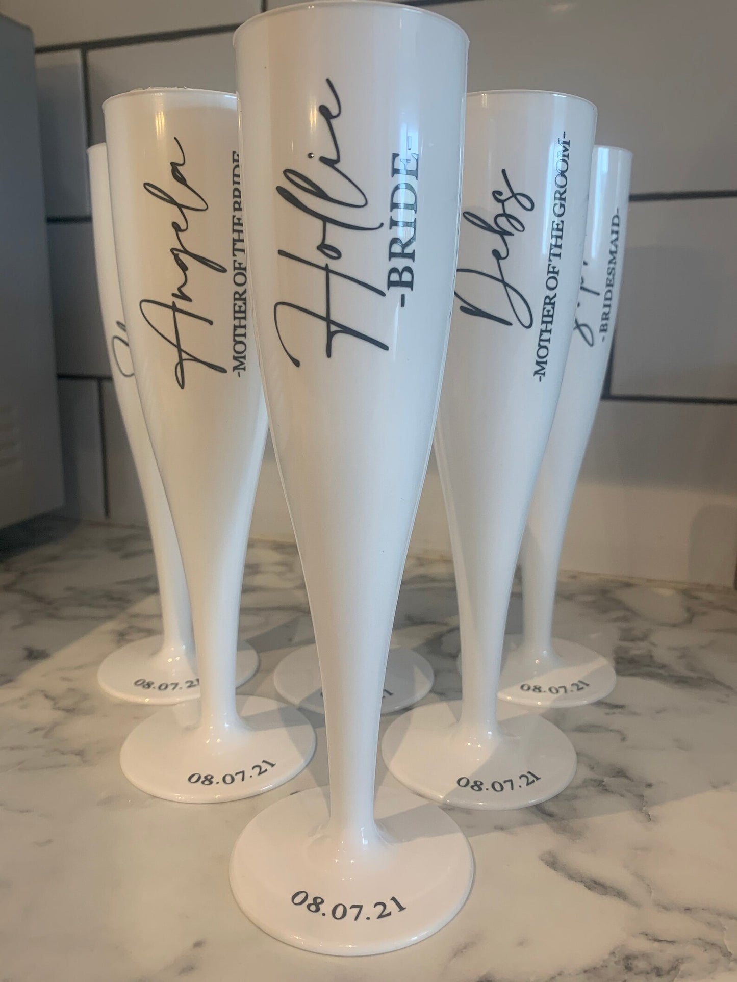 Flutes for Champagne and Prosecco